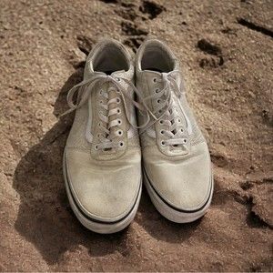 VANS #508731 Mens Sz.13D Good Condition Beige/Wht.